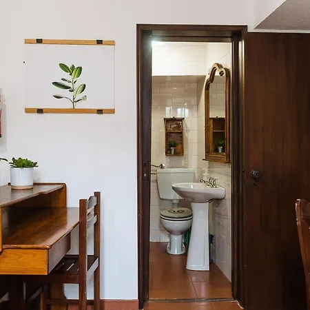 Priest Affittacamere Óbidos