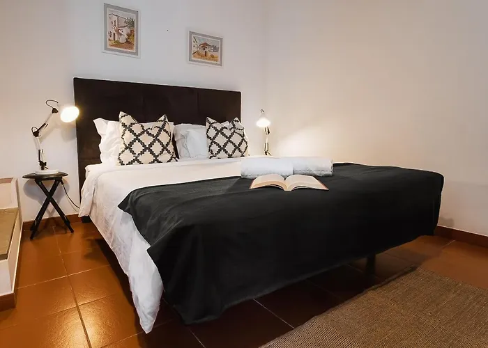 Πανσιόν Priest Όμπιδος